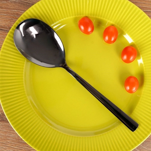 Moderní černý design