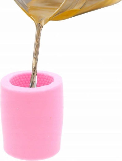 Vhodná pro vosk i parafín