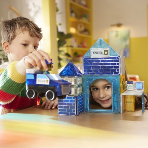 Kompatibilní se všemi sadami MAGNA-TILES a bezpečné materiály