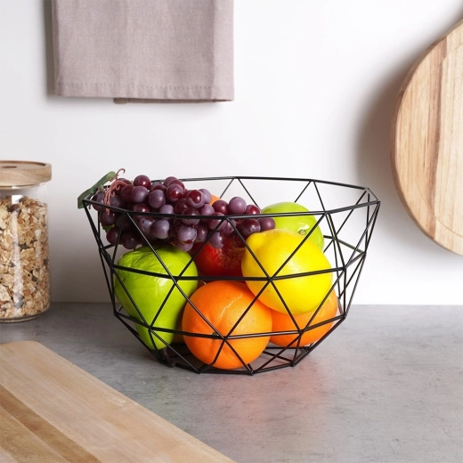 Odolný kov v matné černé