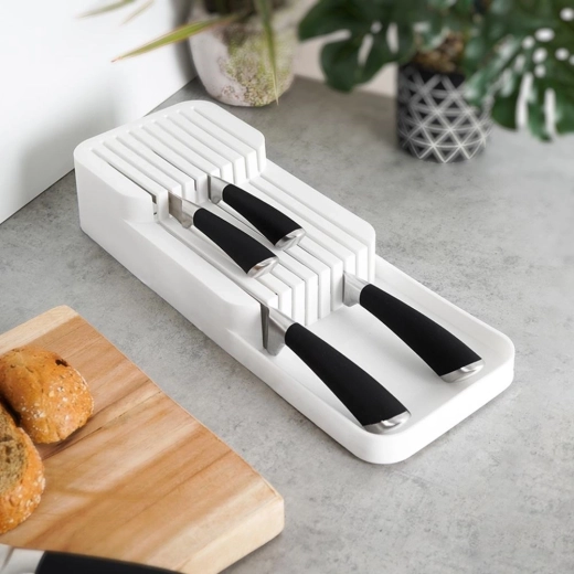 Přehled a bezpečí v každé zásuvce