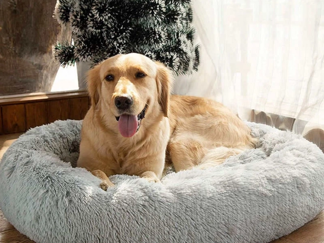 Plyšový pelíšek pro kočky a malé psy 50 cm – Šedá