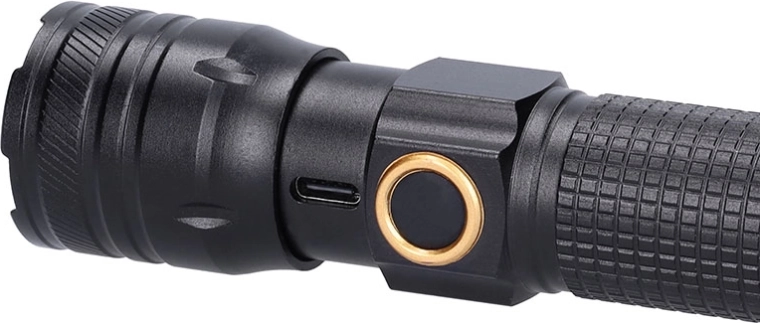Odolná svítilna pro outdoor (IP44) s USB‑C nabíjením