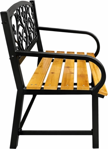 Přirozený komfort dřevěného sedáku