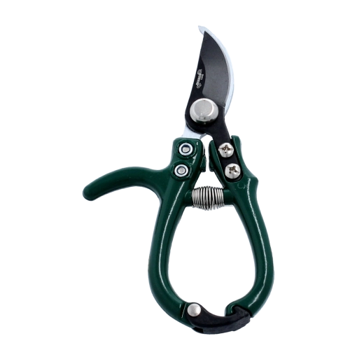 Ergonomická rukojeť a nízká hmotnost