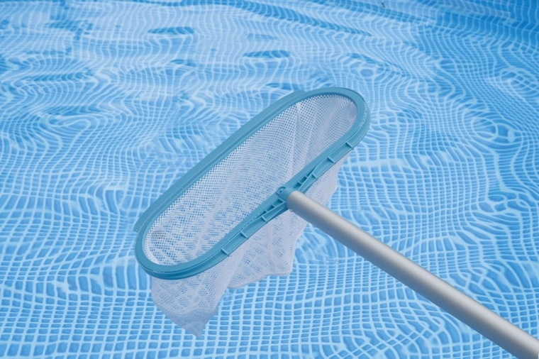 Síťka a kartáč pro dokonalou čistotu