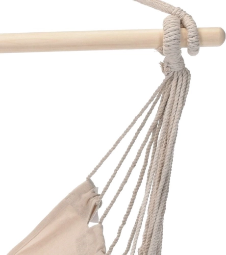 Stabilita díky dřevěné rozpěrné tyči