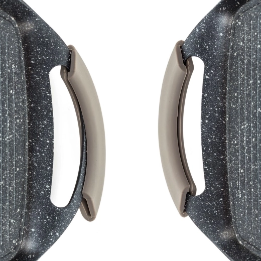 Bezpečné silikonové rukojeti a použití na všech zdrojích tepla