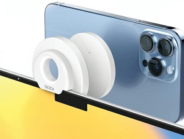 Magnetické uchycení MagSafe pro stabilní připevnění