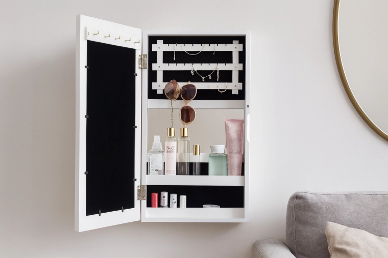 Jemné sametové čalounění