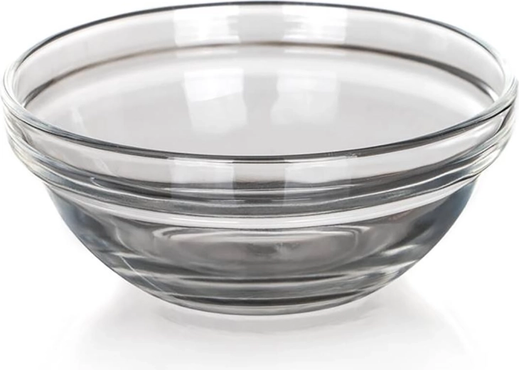 Stohovatelný tvar šetří místo