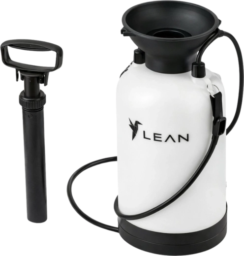 Snadné plnění a kontrola hladiny