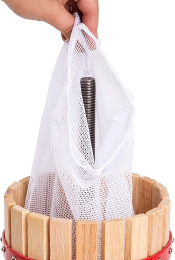 Čistá šťáva díky filtrační roušce