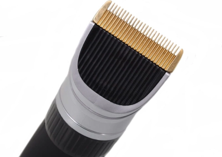 Precizní nerezové břity pro hladký střih