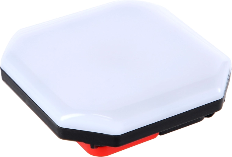 Silný a rovnoměrný svit 220 lm