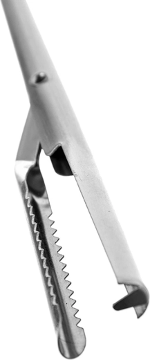 Jistý úchop díky zoubkům a háčku