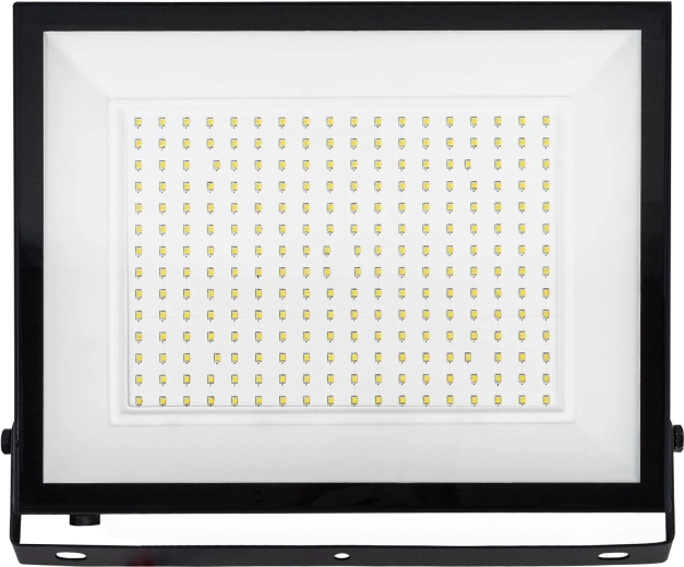 Široký úhel 120° pro rovnoměrné nasvícení