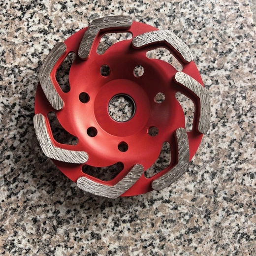 Ventilační otvory pro lepší chlazení
