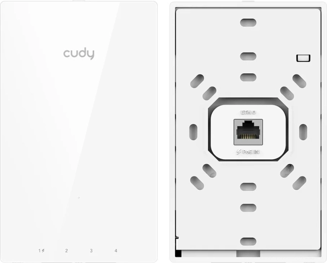 PoE in/out a passthrough pro snadnou instalaci