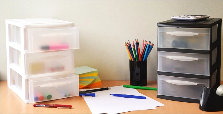 Stohovatelný modulární systém