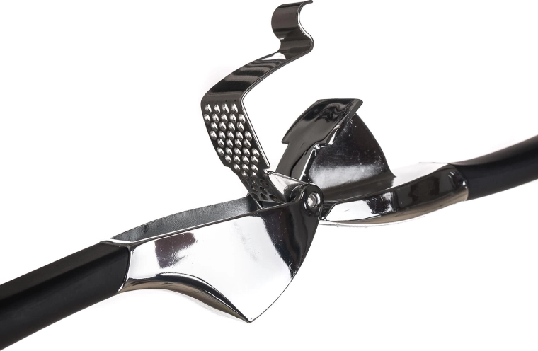 Efektivní drcení s odolnou kovovou hlavou