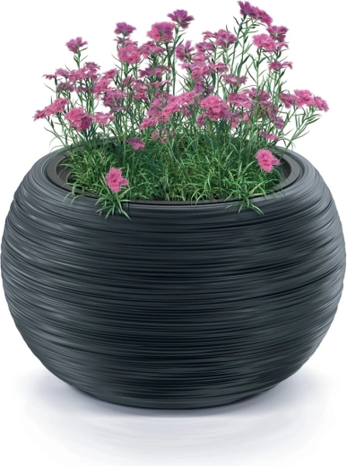 Lehký a odolný pro venek i dovnitř