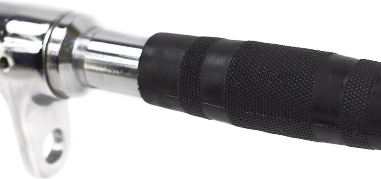 Pogumované rukojeti pro jistotu a komfort