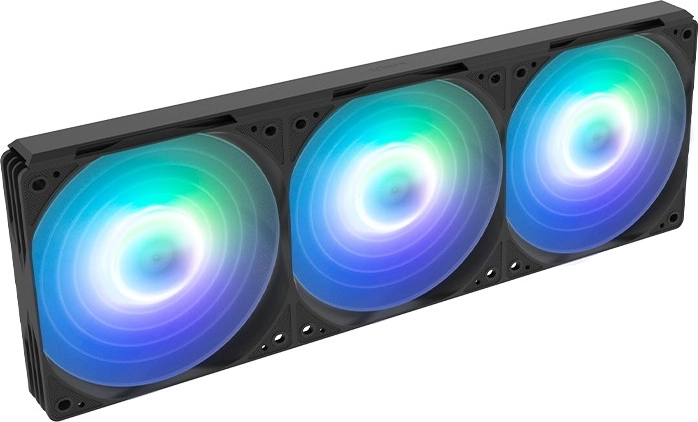 Tři 120mm ventilátory pro optimální proudění