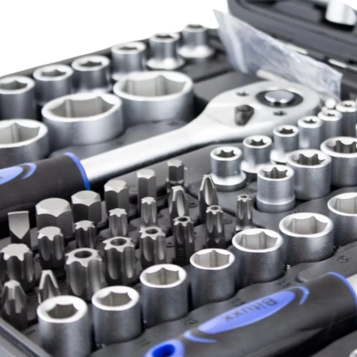 Široký výběr nástavců a bitů