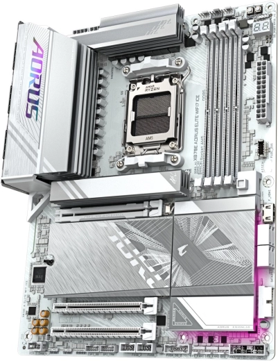 PCIe 5.0 a beznástrojová instalace M.2