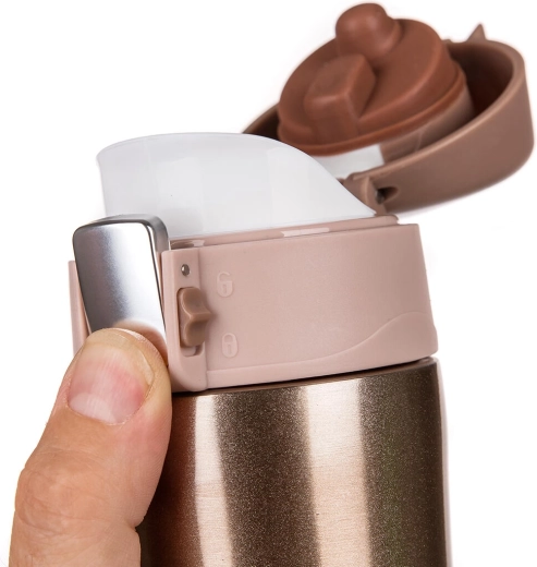 Jednoruční otevírání s pojistkou