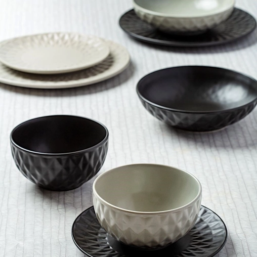 Ladí s dalšími kusy z kolekce