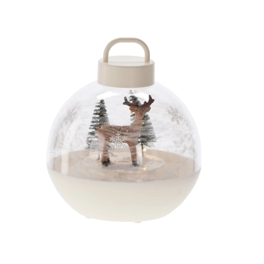 Kouzelná zimní scéna s reniferem