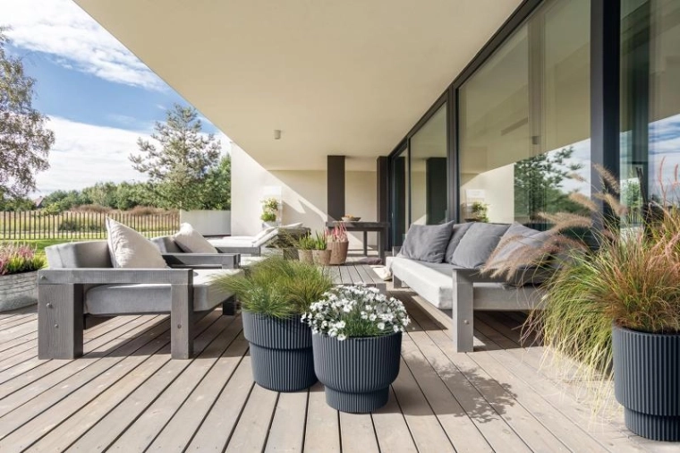 Odolný do interiéru i exteriéru