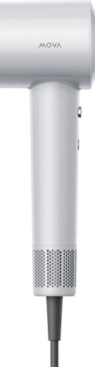 Ionizace pro hladké a lesklé vlasy