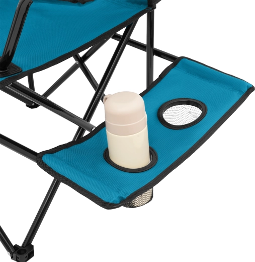 Praktický boční stolek a více držáků nápojů