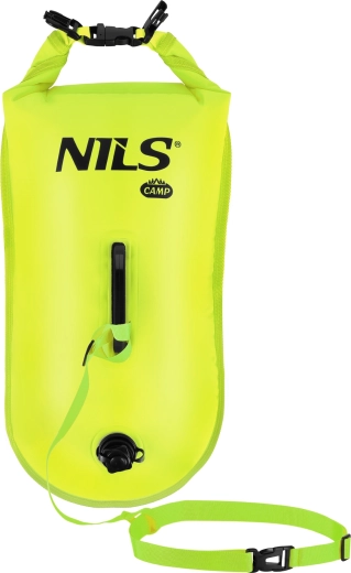 Velký úložný prostor 28 l a ochrana IPX4