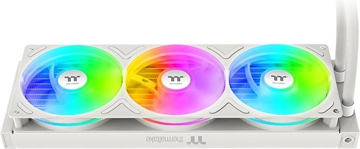360mm radiátor se třemi ARGB ventilátory