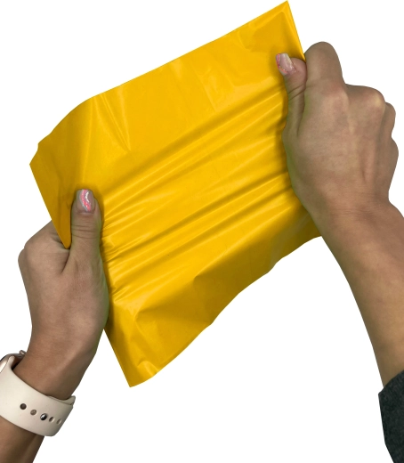 Pevný a pružný materiál proti protržení