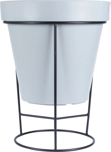 Elegantní výška pro lepší prezentaci a odvodnění