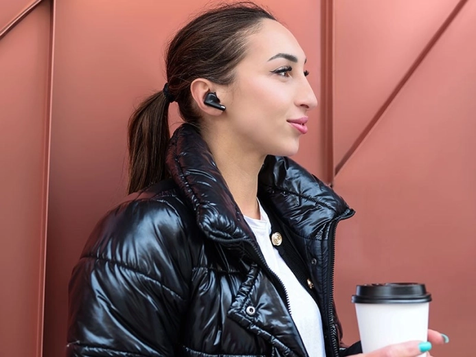 Čisté hovory a pohodlné ovládání