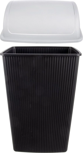 Lehký a snadno omyvatelný plast