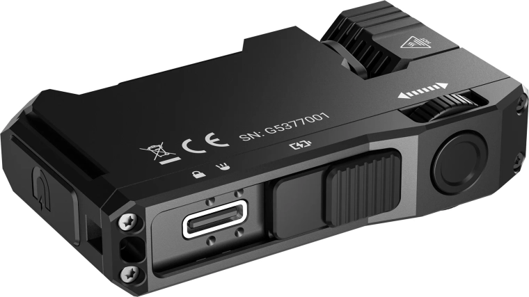 USB‑C nabíjení s funkcí průchodu