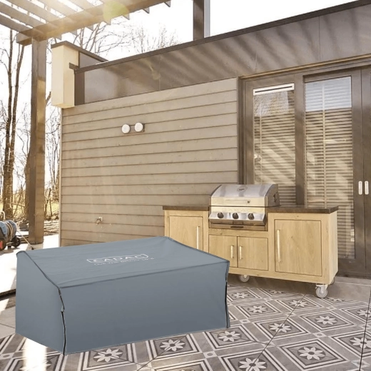 Tvarovaný střih pro vestavný MERIDIAN 3