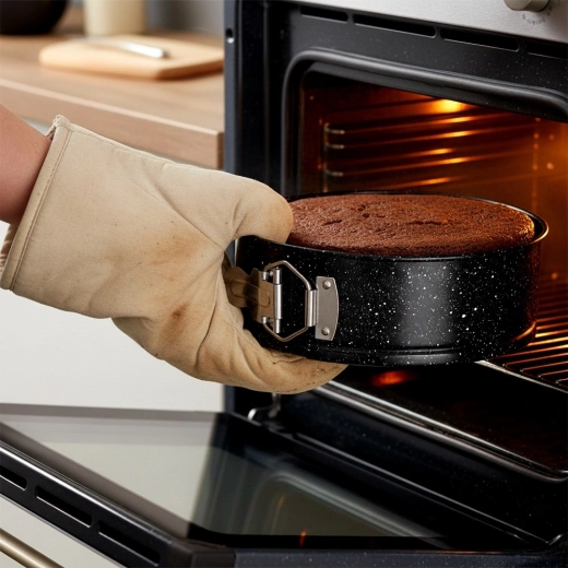 Spolehlivé pečení do 230 °C