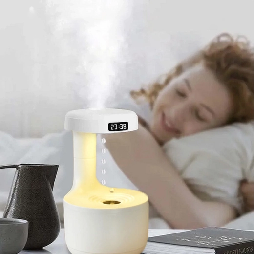 LED displej a noční světlo pro pohodlné používání