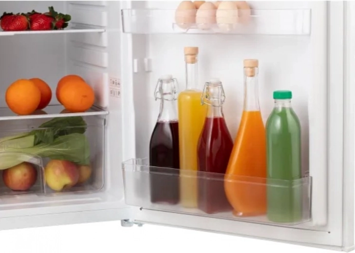 Praktické dveřní úložné prostory