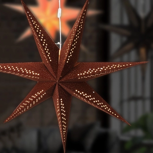 Snadné zavěšení a napájení ze sítě