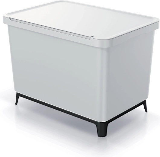 Stabilní základna a kompaktní tvar