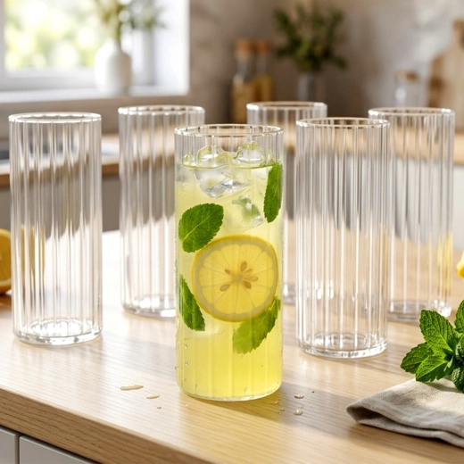 Elegantní ryhovaný design a pohodlný úchop